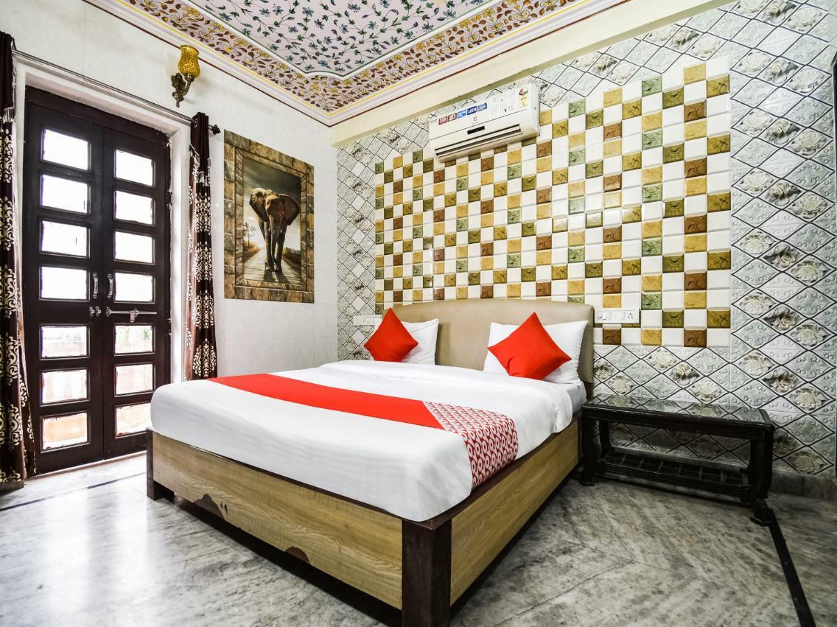Oyo 48665 Kesar Palace Amer Экстерьер фото