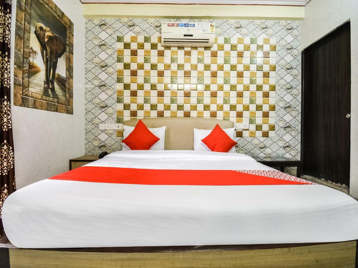 Oyo 48665 Kesar Palace Amer Экстерьер фото