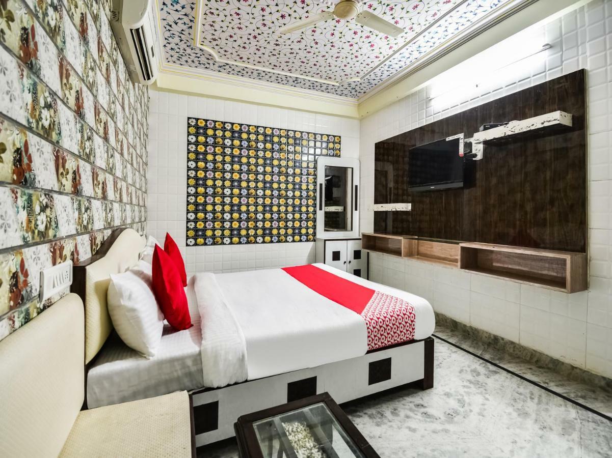 Oyo 48665 Kesar Palace Amer Экстерьер фото