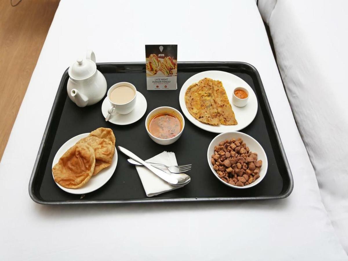 Oyo 48665 Kesar Palace Amer Экстерьер фото
